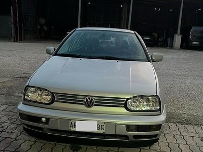 usata VW Golf III 16. 101cv GPL