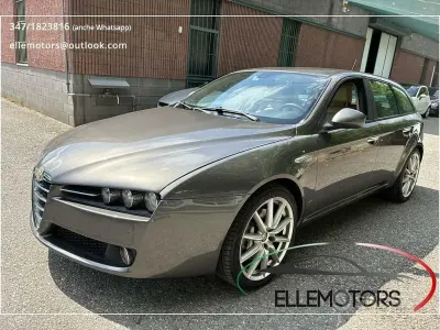Usata Alfa Romeo 159 Progression 200 CV (147 kW) 2010 Grigio Station wagon