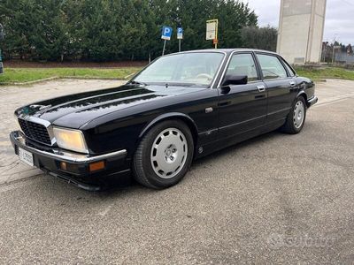 usata Jaguar XJR 4.0 manuale