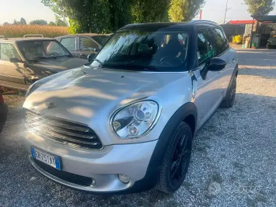 Usata Mini Cooper Countryman 111 CV (81 kW) 2013 Grigio SUV