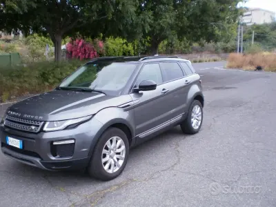 Usata Land Rover Range Rover evoque SE 150 CV (110 kW) 2018 Grigio Station wagon