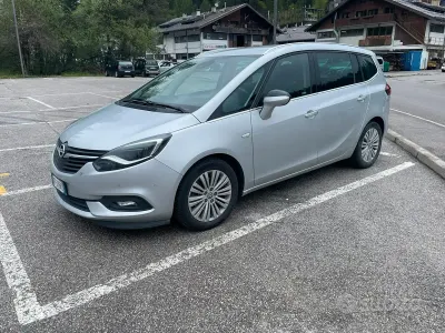 Usata Opel Zafira Tourer S 136 CV (100 kW) 2016 Grigio Monovolume