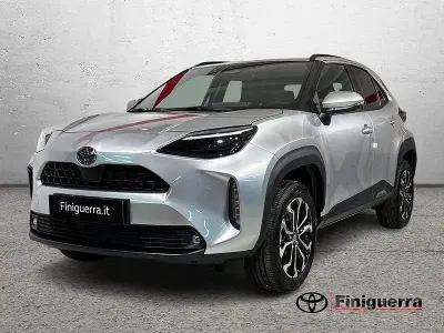 Nuova Toyota Yaris Cross Trend 130 CV (95 kW) 2026 Grigio SUV