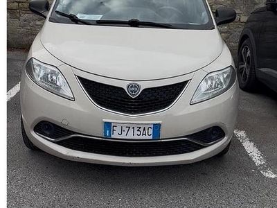 Usata Lancia Ypsilon 2017 Utilitaria