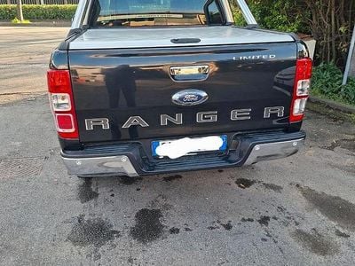 Usata Ford Ranger Limited 213 CV (156 kW) 2022 Nero Pick-up