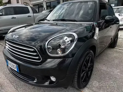 Usata Mini Cooper D Countryman Business 111 CV (81 kW) 2014 Nero SUV