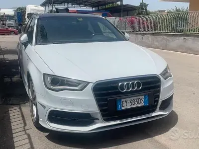 Usata Audi A3 S-Line 110 CV (80 kW) 2015 Bianco Berlina