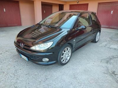 Usata Peugeot 206 GTi 136 CV (100 kW) 2003 Nero