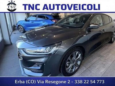 Grigio Usata 2024 Ford Focus ST-Line Berlina | 21.900 € (Buon prezzo)