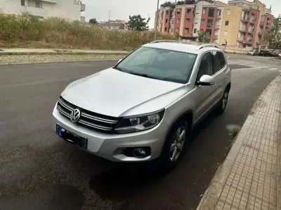 Gebraucht VW Tiguan Sport 140 PS (102 kW) 2013 Silber SUV