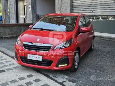 Usata Peugeot 108 Active 69 CV (50 kW) 2017 Rosso Utilitaria