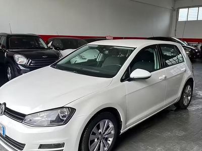 Usata VW Golf VII Highline 105 CV (77 kW) 2014 Bianco Berlina