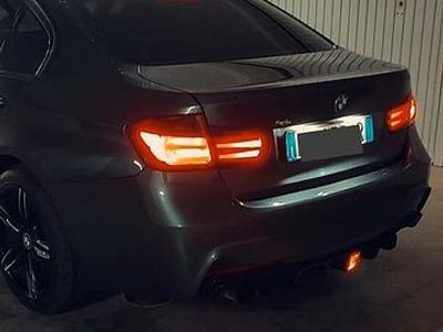 Usata BMW 318 M Performance 143 CV (105 kW) 2013 Grigio Berlina