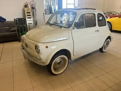 Usata Fiat 500 19 CV (13 kW) 1971 Bianco Utilitaria