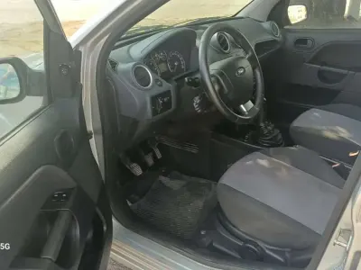 Usata Ford Fiesta Zetec 68 CV (50 kW) 2007 Utilitaria