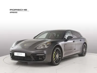 Usata Porsche Panamera S E-Hybrid Sport Turismo 441 CV (324 kW) 2021 Grigio Utilitaria