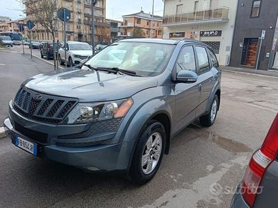 Usata Mahindra XUV500 140 CV (102 kW) 2015 Marrone SUV