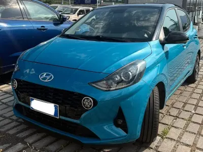 Usata Hyundai i10 Advanced 67 CV (49 kW) 2020 Blu/azzurro Utilitaria