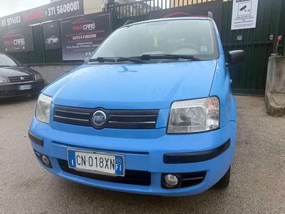 Usata Fiat Panda Emotion 60 CV (44 kW) 2004 Blu Utilitaria