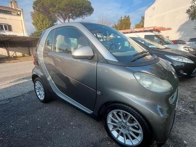Usata 2009 Smart ForTwo Coupé Pure Utilitaria | 4400 € (Ottimo prezzo)
