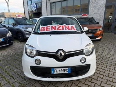 Usata Renault Twingo SE 69 CV (50 kW) 2015 Bianco Utilitaria