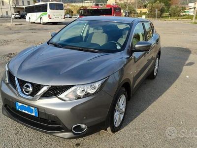 Usata Nissan Qashqai Acenta 110 CV (80 kW) 2016 SUV