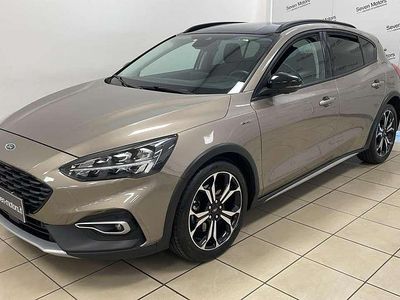 Usata Ford Focus Active 125 CV (91 kW) 2020 Bronzo Berlina