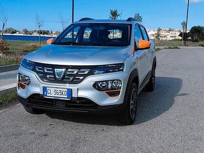 Grigio Usata 2022 Dacia Spring Utilitaria | 9500 € (Buon prezzo)