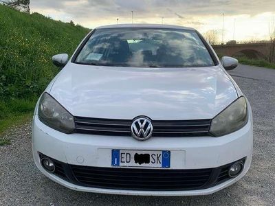 Usata VW Golf VI Comfortline 105 CV (77 kW) 2010 Bianco Utilitaria