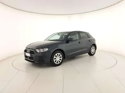 Usata Audi A1 Sportback Admired 95 CV (69 kW) 2025 Grigio manhattan metallizzato Utilitaria
