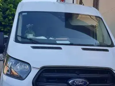 Usata Ford Transit 131 CV (96 kW) 2022 Bianco Furgone