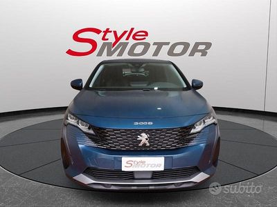Usata Peugeot 3008 Business-Line 131 CV (96 kW) 2021 Blu SUV