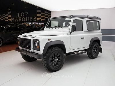 Usado Land Rover Defender 122 HP (89 kW) 2012 Branco Carrinha