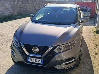 Usata Nissan Qashqai Tekna 116 CV (85 kW) 2019 Grigio SUV