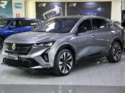 Usata Renault Rafale Techno 131 CV (96 kW) 2025 Grigio scisto SUV