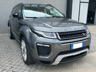 Usata Land Rover Range Rover evoque HSE 179 CV (131 kW) 2016 Grigio SUV
