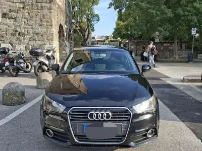 Usata Audi A1 Sportback Ambition 86 CV (63 kW) 2012 Utilitaria