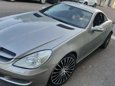 Usata Mercedes SLK200 163 CV (119 kW) 2005 Grigio Cabrio