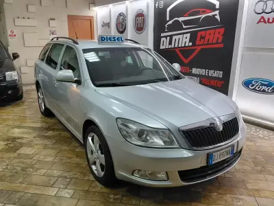 Begagnad Skoda Octavia 105 HK (77 kW) 2008 Silver Kombi