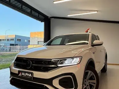 Usata VW T-Roc R-line 150 CV (110 kW) 2023 Bianco SUV