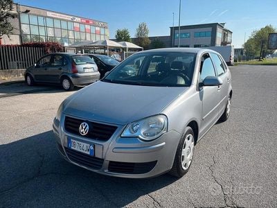 Usata VW Polo Trendline 69 CV (50 kW) 2006 Grigio Utilitaria