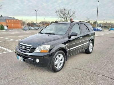 Second-hand Kia Sorento 170 CP (125 kW) 2008 Negru SUV