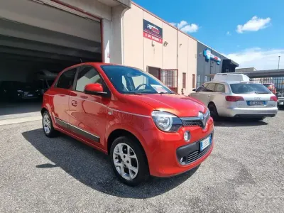Occasion Renault Twingo SE 69 PK (50 kW) 2015 Rood Hatchback