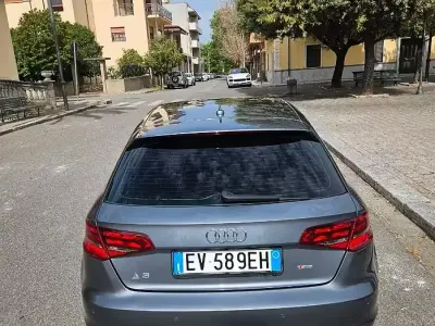 Usata Audi A3 105 CV (77 kW) 2014 Grigio Berlina