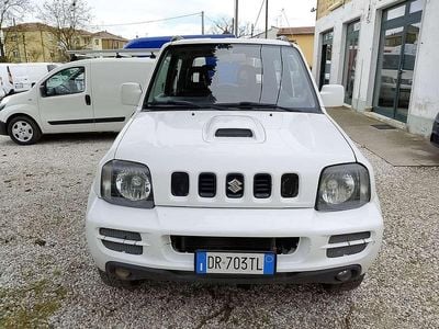 Usata Suzuki Jimny 86 CV (63 kW) 2008 Bianco SUV