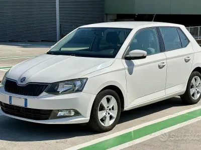 Usata Skoda Fabia Ambition 90 CV (66 kW) 2016 Bianco Utilitaria