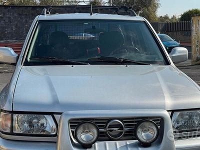 Usata Opel Frontera 120 CV (88 kW) 2003 Grigio SUV