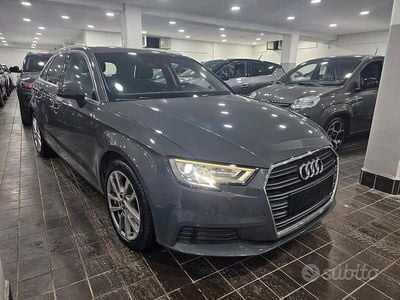 Usata Audi A3 Comfort 116 CV (85 kW) 2019 Grigio Berlina