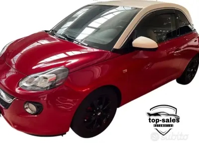 Usata Opel Adam Jam 87 CV (63 kW) 2014 Rosso Utilitaria