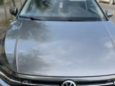Usata VW Polo R-line 90 CV (66 kW) 2020 Grigio Utilitaria